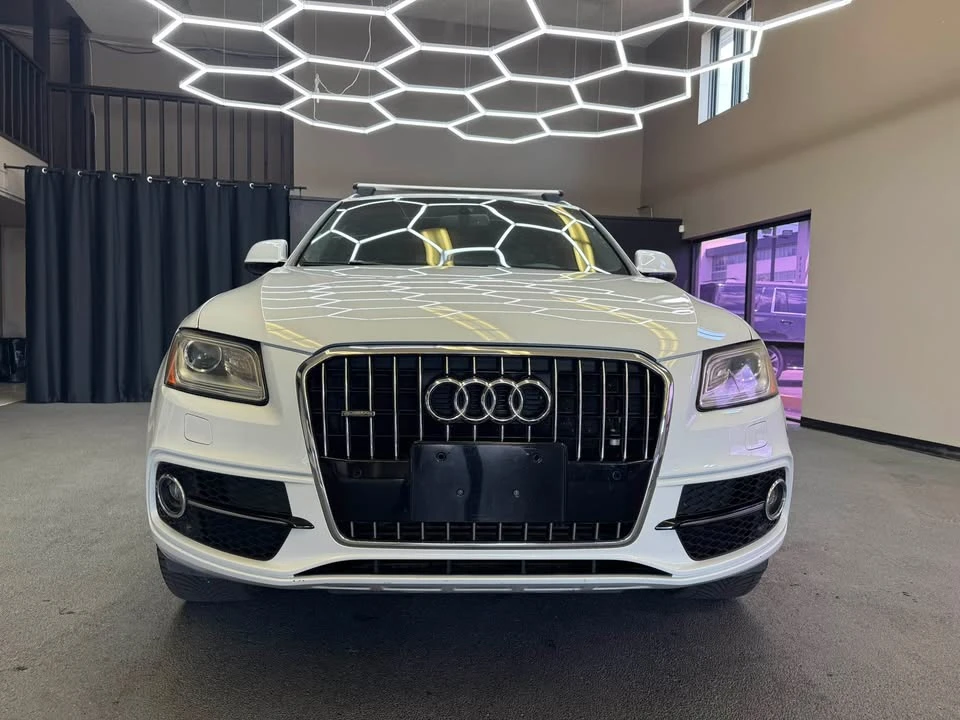 2017 Audi FY Q5 - Image 2 of 20