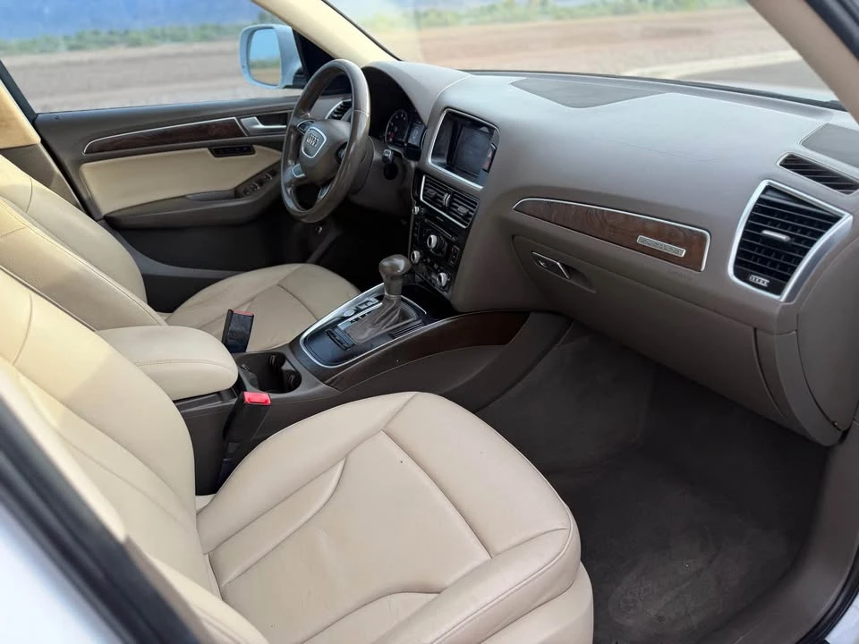 2017 Audi FY Q5 - Image 10 of 12