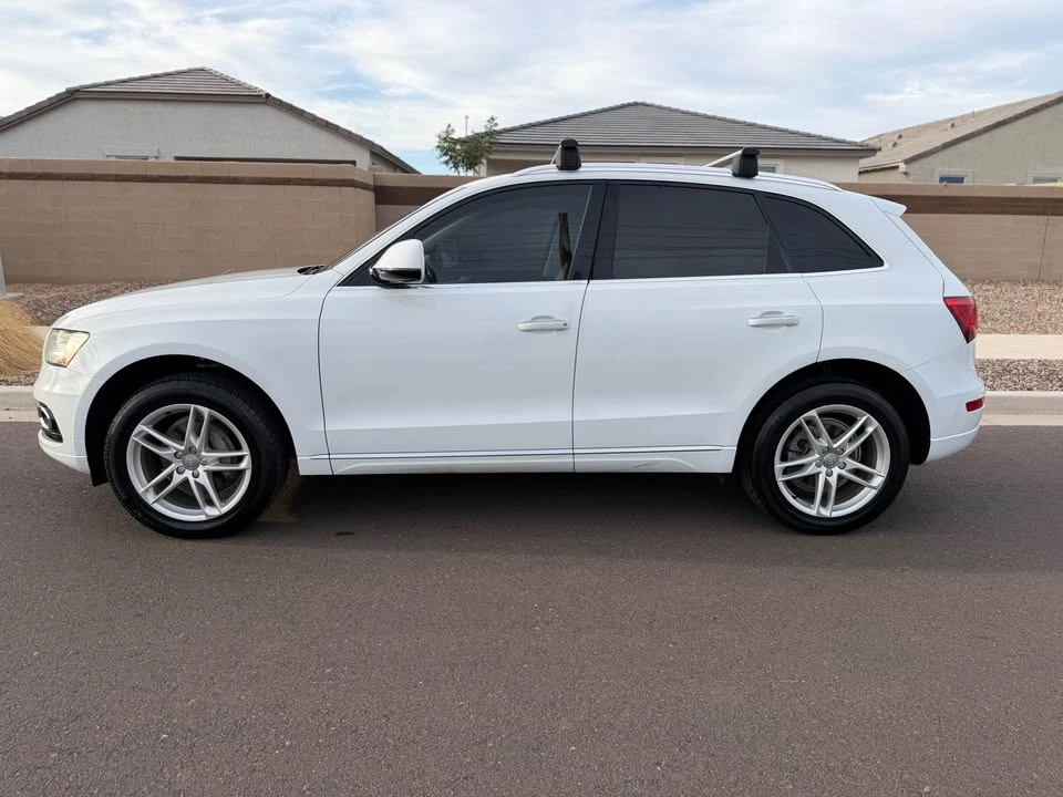 2017 Audi FY Q5 - Image 8 of 12