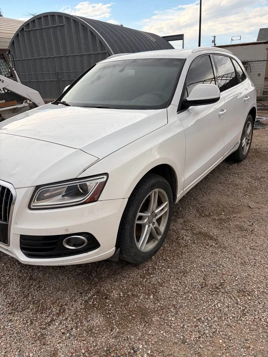 2017 Audi FY Q5 - Image 2 of 10