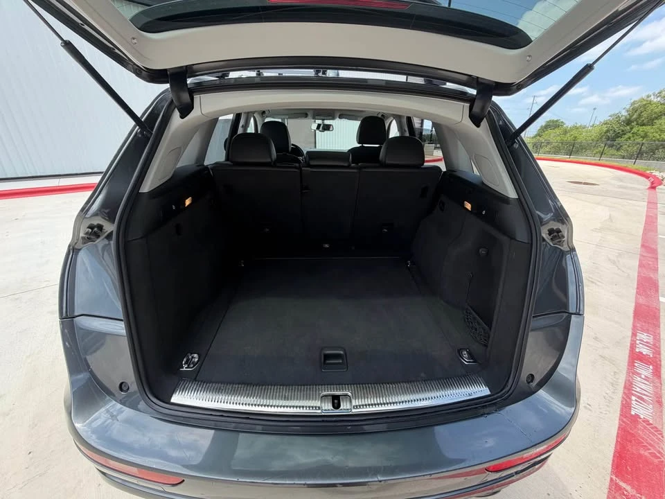 2017 Audi FY Q5 - Image 8 of 18