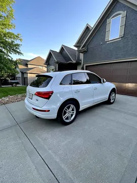 2017 Audi Q5 2.0T Quattro Premium Sport Utility 4D