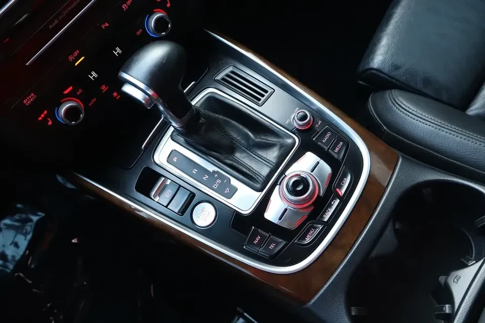 2017 Audi 8R Q5 - Image 12 of 20