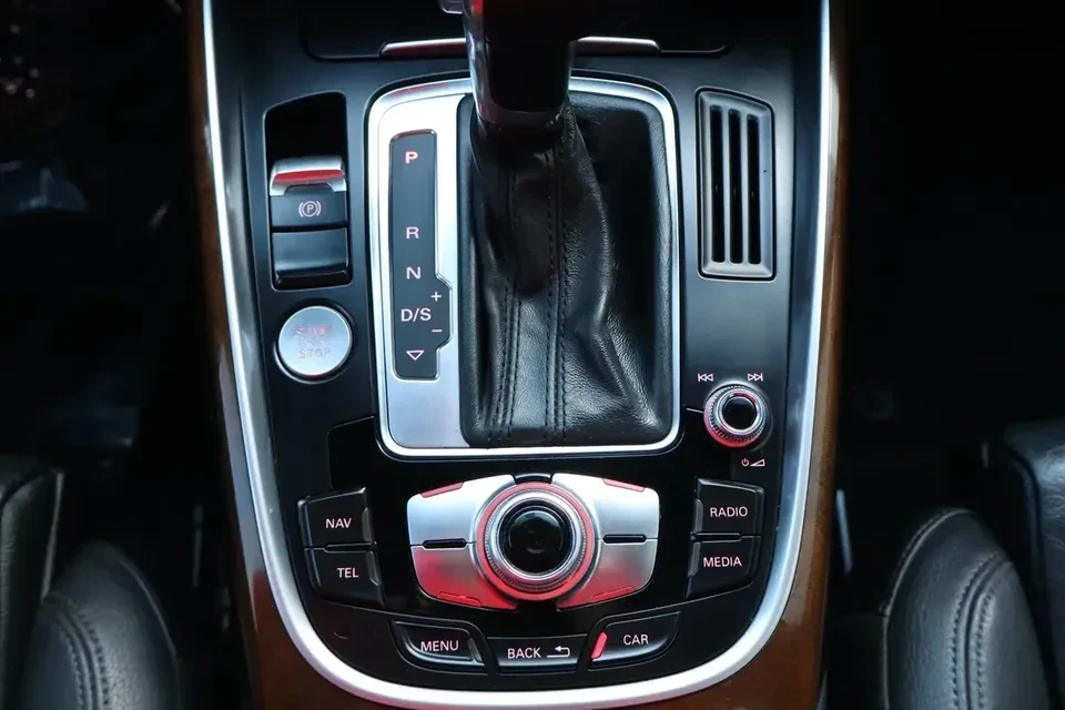 2017 Audi 8R Q5 - Image 13 of 20