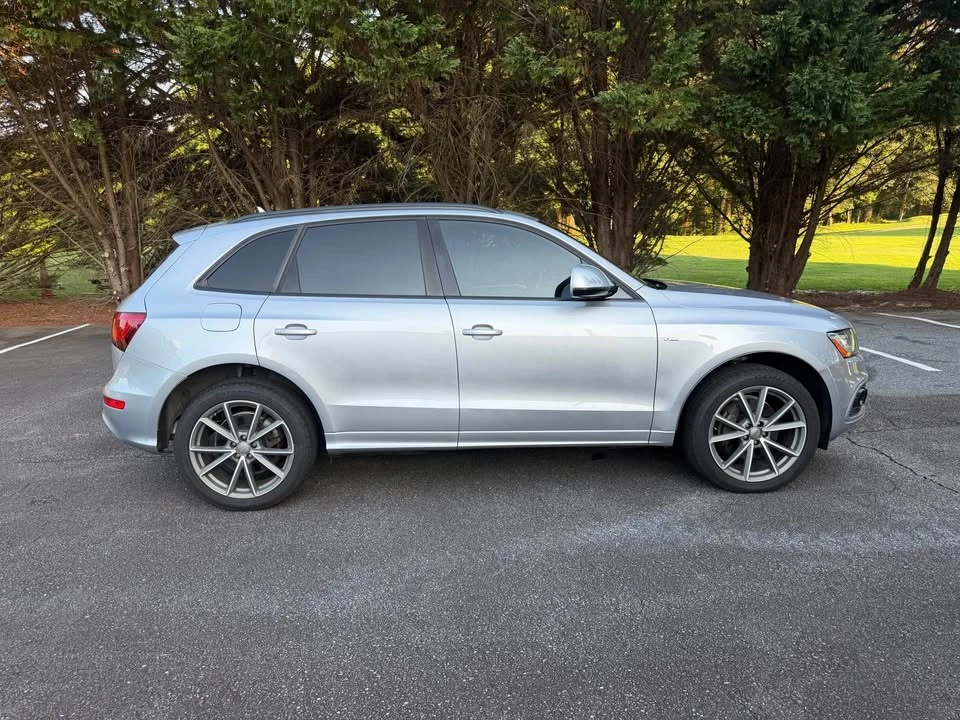 2017 Audi FY Q5 - Image 8 of 20