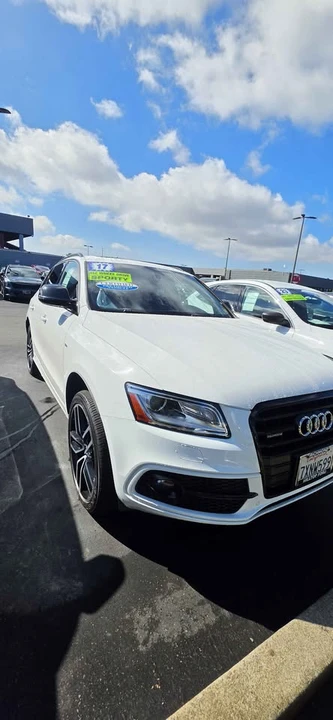 2017 Audi 8R Q5 - Image 2 of 15