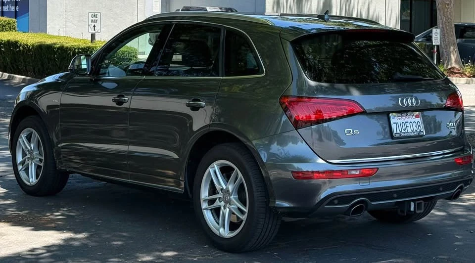 2017 Audi 8R Q5 - Image 8 of 8
