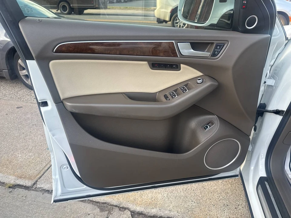 2017 Audi 8R Q5 - Image 12 of 21