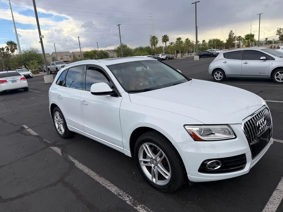2017 Audi FY Q5 - Image 2 of 5