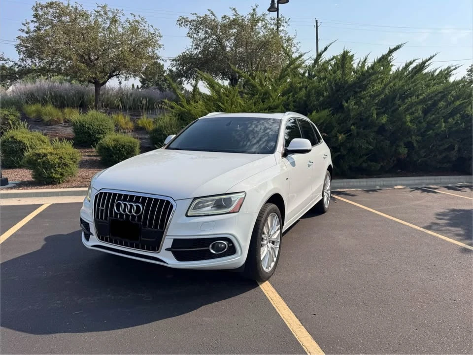 2017 Audi FY Q5 - Image 2 of 10