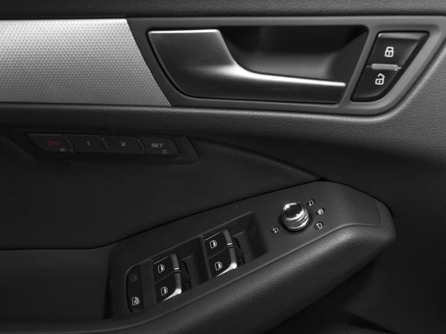 2017 Audi 8R Q5 - Image 7 of 8