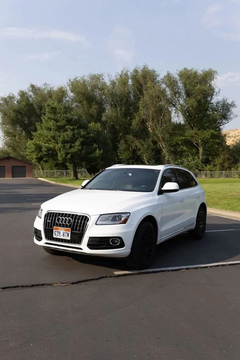 2017 Audi FY Q5 - Image 2 of 13