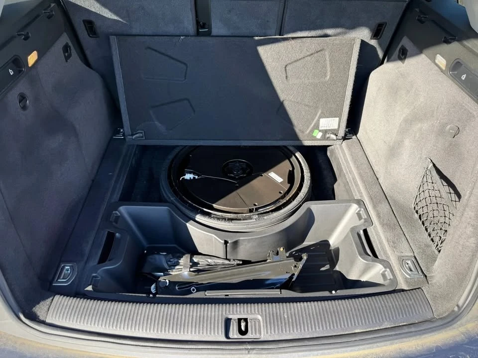 2017 Audi FY Q5 - Image 11 of 20