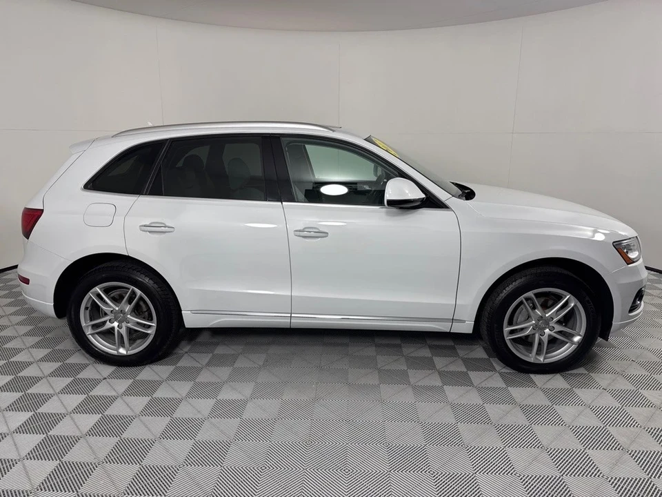 2017 Audi 8R Q5 - Image 4 of 12