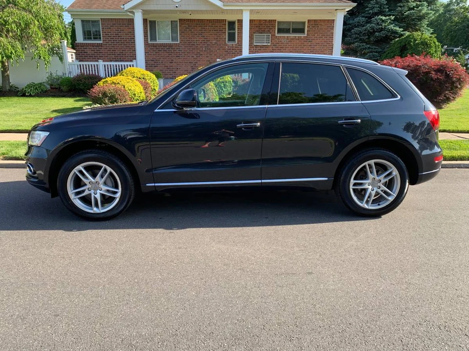 2017 Audi FY Q5 - Image 2 of 23