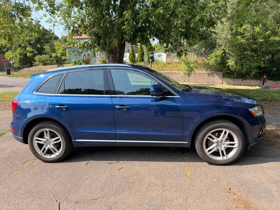2017 Audi 8R Q5 - Image 4 of 10