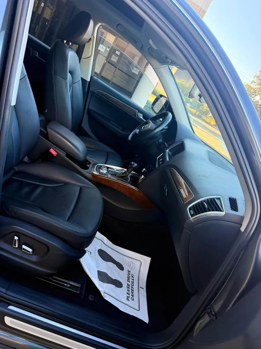 2017 Audi FY Q5 - Image 4 of 20