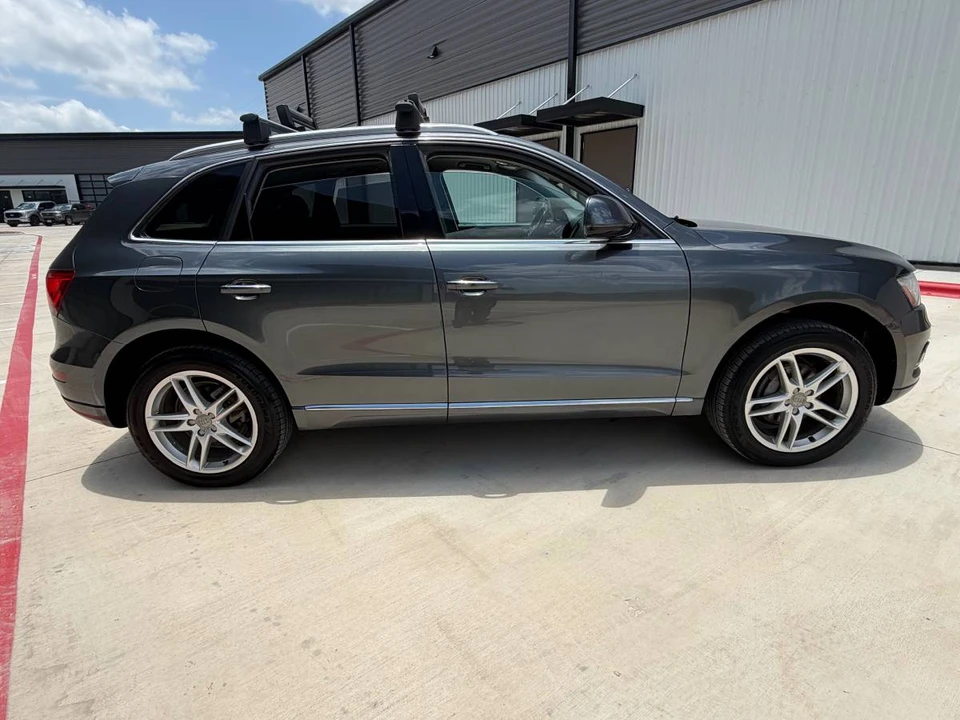 2017 Audi 8R Q5 - Image 6 of 17