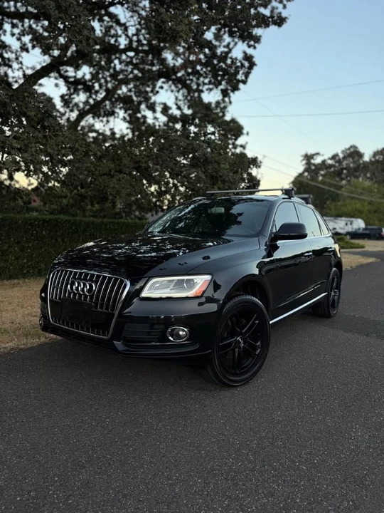 2017 Audi FY Q5 - Image 2 of 15