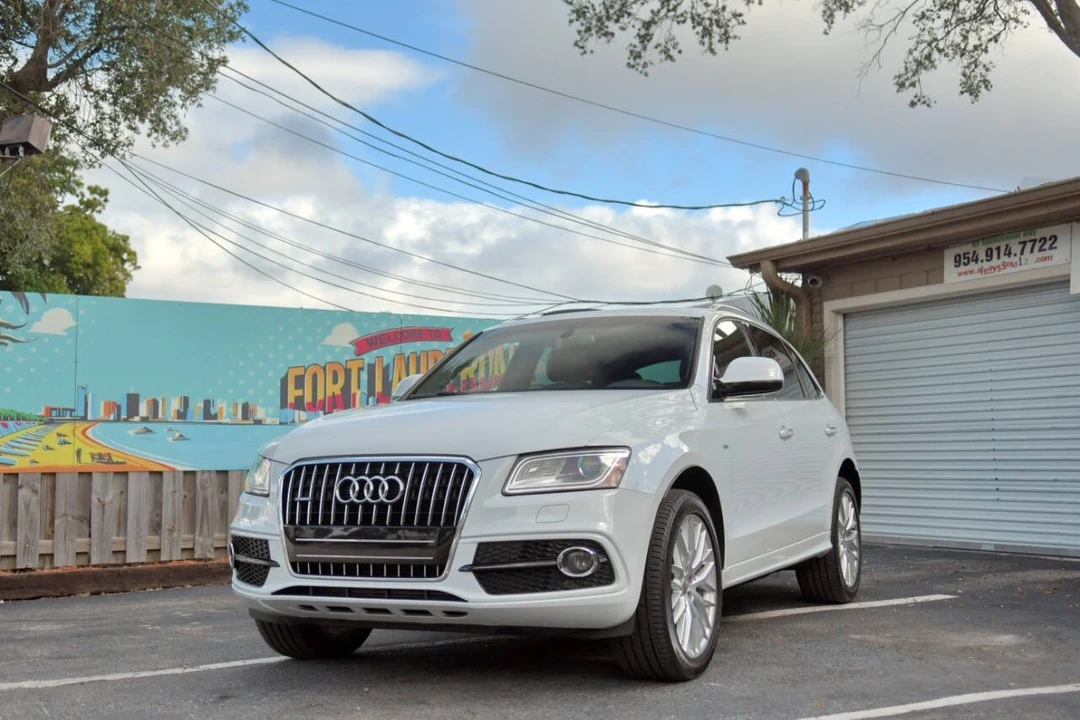 2017 Audi 8R Q5 - Image 2 of 12