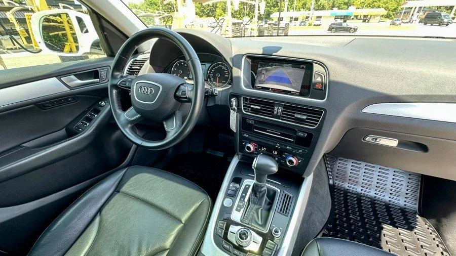2017 Audi FY Q5 - Image 10 of 20