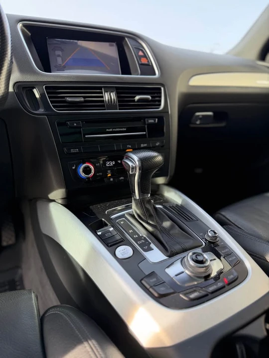 2017 Audi 8R Q5 - Image 12 of 19