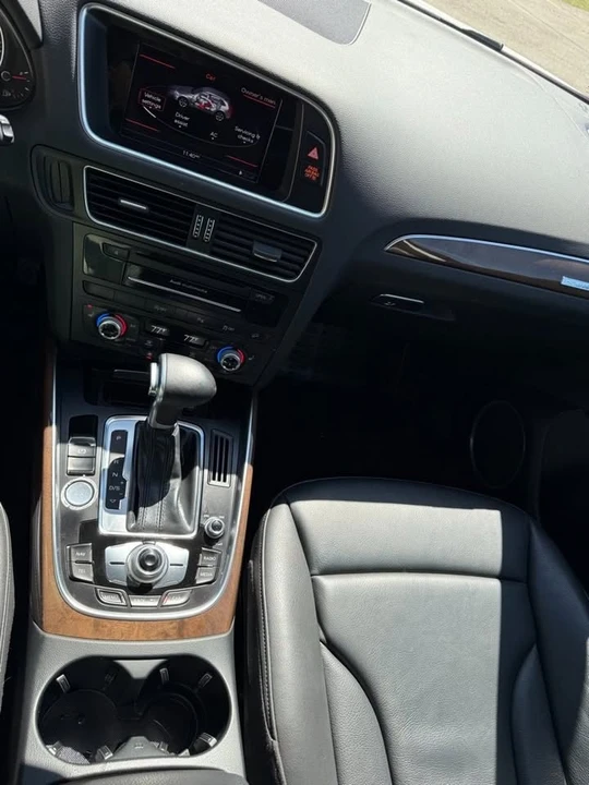 2017 Audi FY Q5 - Image 10 of 20