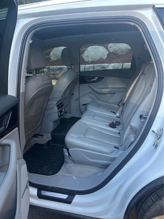 2017 Audi 4M Q7 - Image 6 of 10