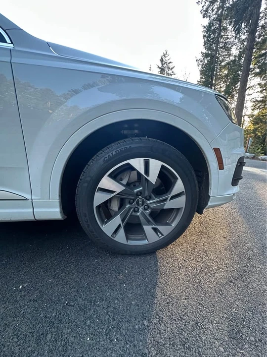 2017 Audi 4M Q7 - Image 9 of 10