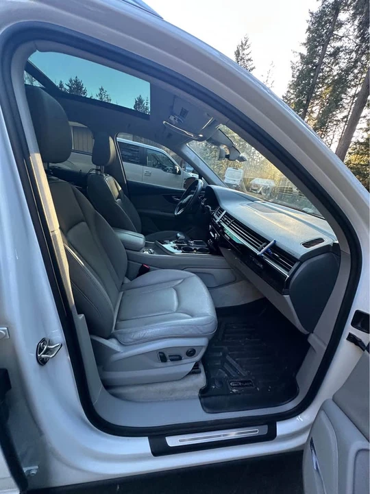 2017 Audi 4M Q7 - Image 4 of 10