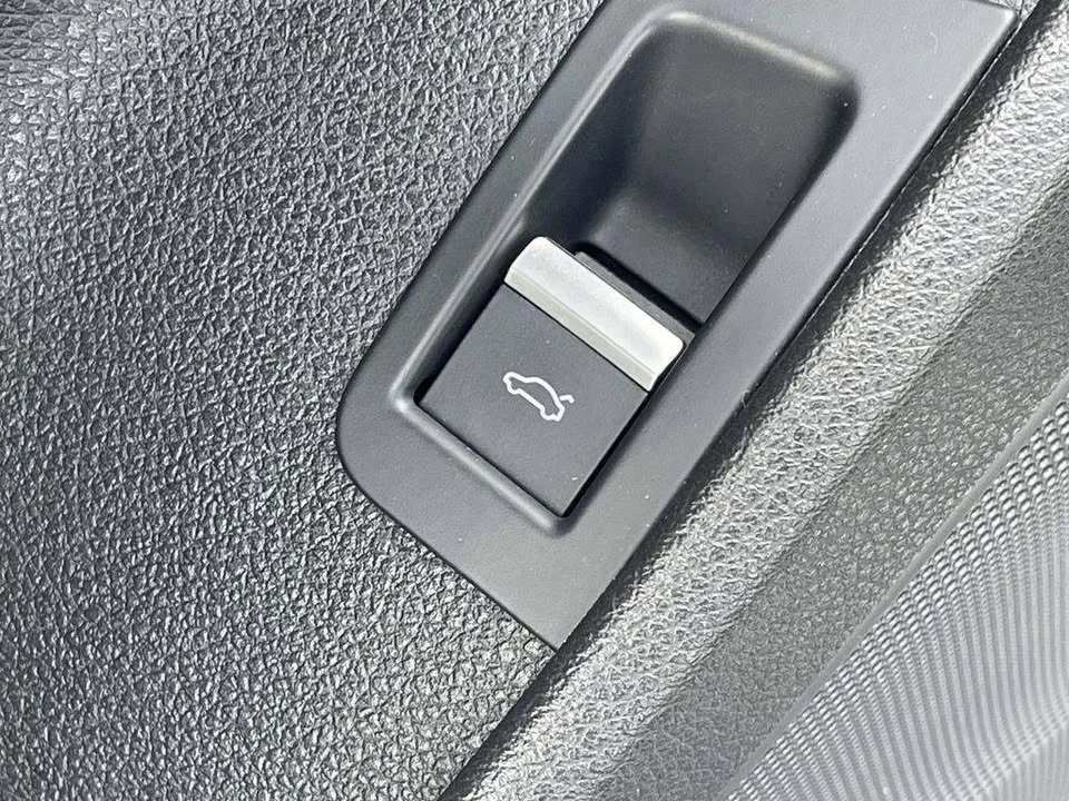 2017 Audi 4M Q7 - Image 16 of 20