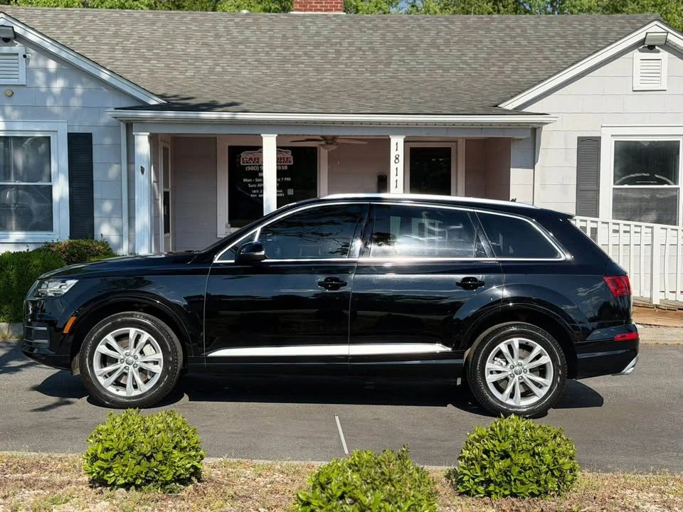 2017 Audi 4M Q7 - Image 2 of 16