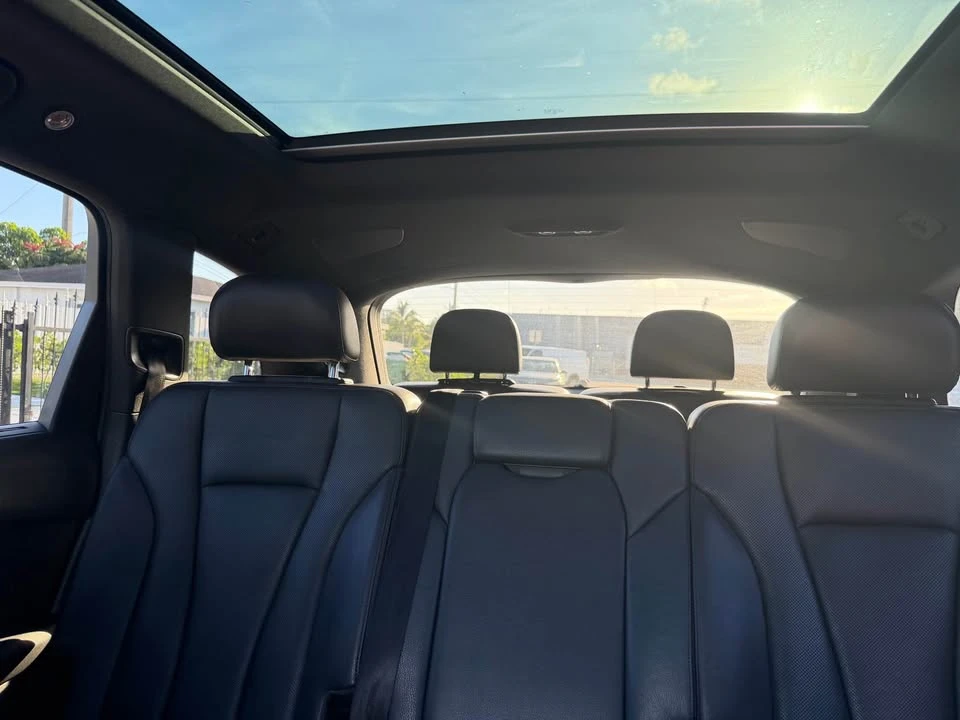 2017 Audi 4M Q7 - Image 8 of 10