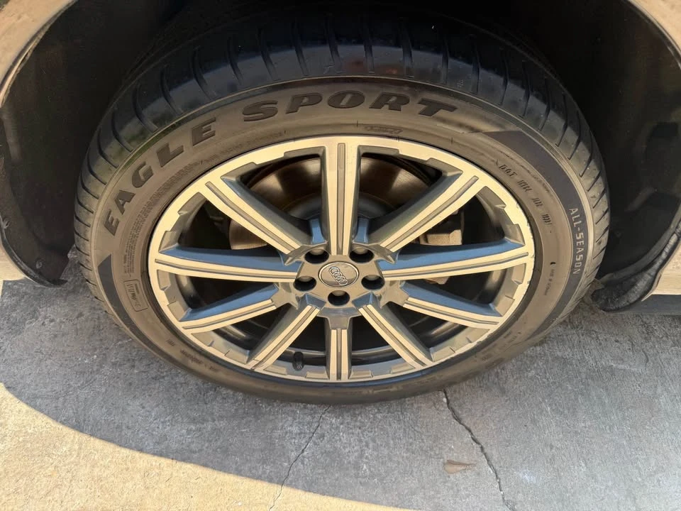 2017 Audi 4M Q7 - Image 10 of 20