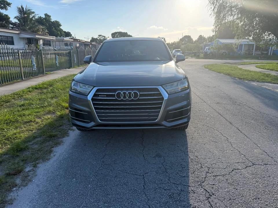 2017 Audi 4M Q7 - Image 2 of 10
