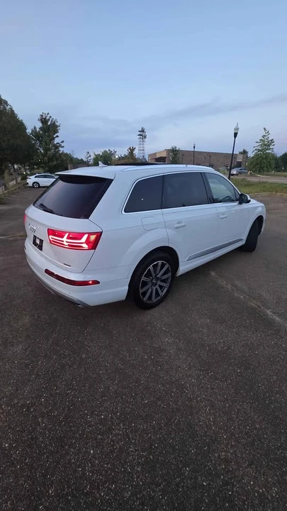2017 Audi 4M Q7 - Image 6 of 20