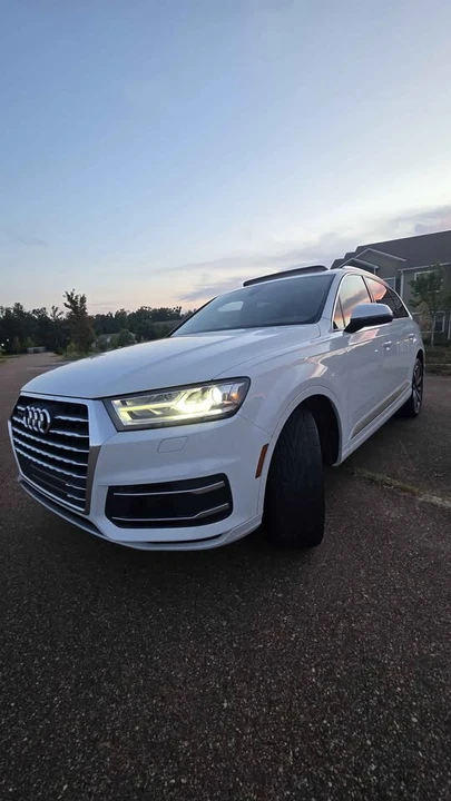 2017 Audi 4M Q7 - Image 2 of 19