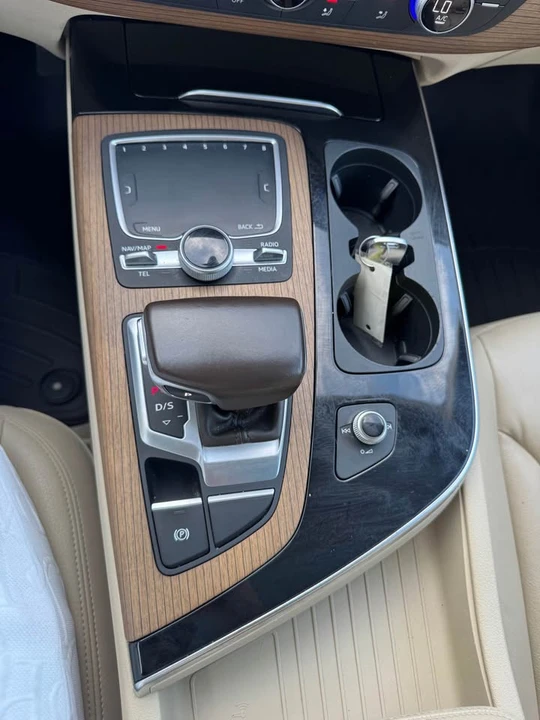 2017 Audi 4M Q7 - Image 18 of 20
