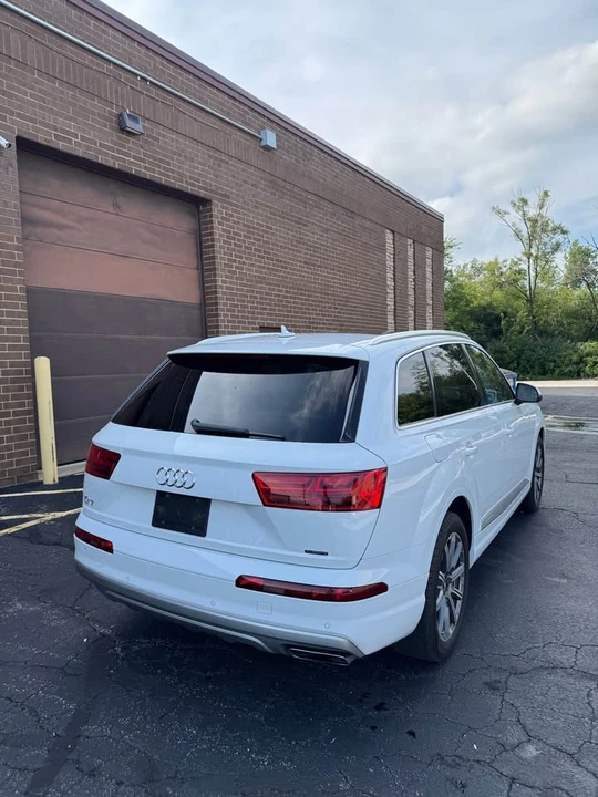 2017 Audi 4M Q7 - Image 5 of 20