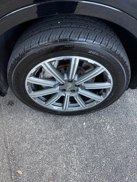 2017 Audi 4M Q7 - Image 11 of 16