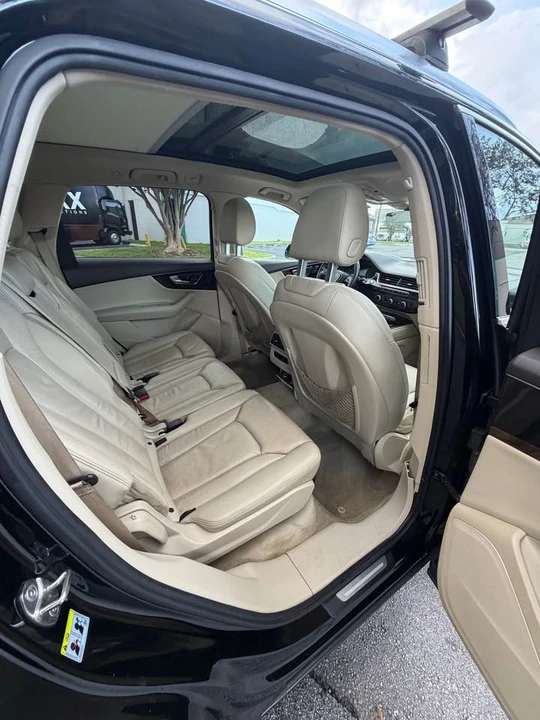 2017 Audi 4M Q7 - Image 9 of 16