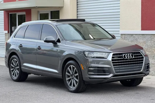 2017 Audi Q7 2.0T Premium Plus