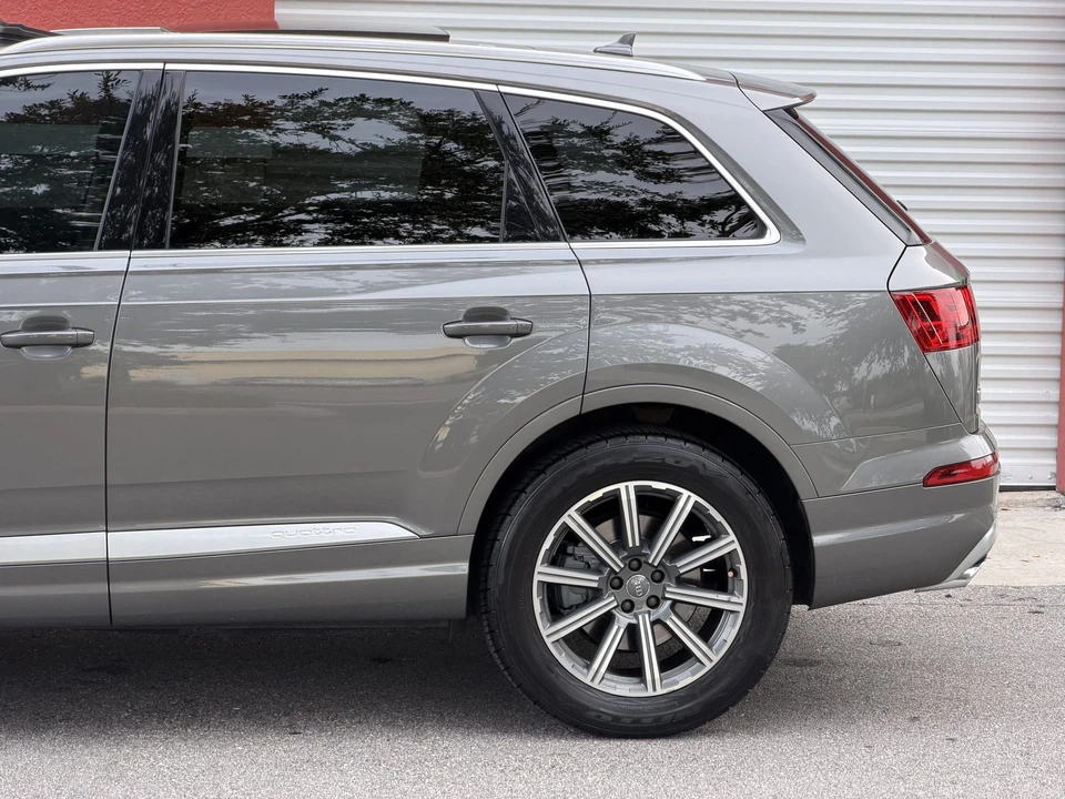 2017 Audi 4M Q7 - Image 29 of 31