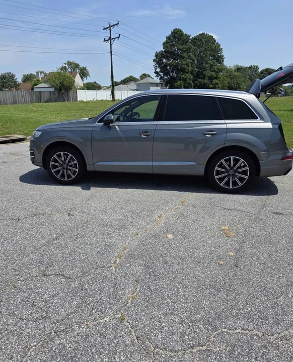 2017 Audi 4M Q7 - Image 3 of 10
