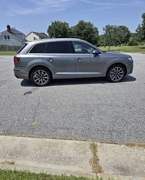 2017 Audi Q7 2.0T Premium Sport Utility 4D