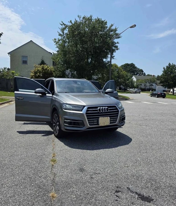 2017 Audi 4M Q7 - Image 9 of 10