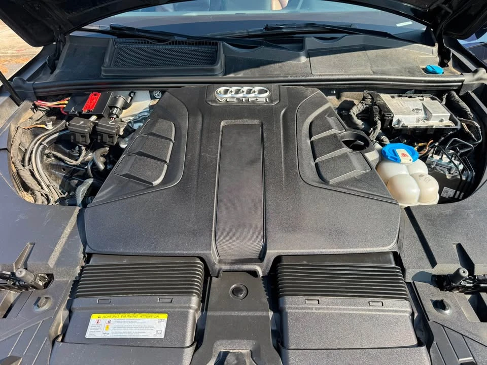 2017 Audi 4M Q7 - Image 13 of 18