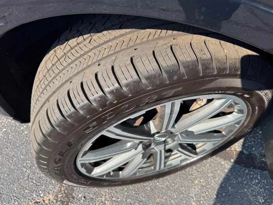 2017 Audi 4M Q7 - Image 9 of 18