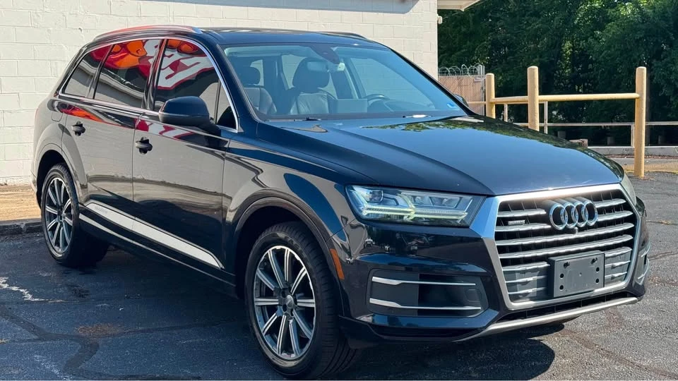 2017 Audi 4M Q7 - Image 2 of 18