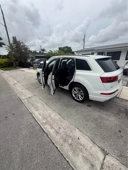 2017 Audi 4M Q7 - Image 14 of 15